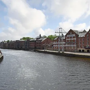  Holiday home Jorvik- Woodsmill Quay
